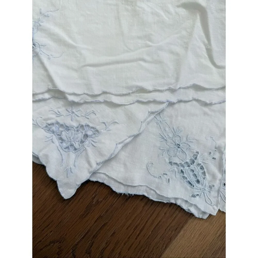 8 Vintage Embroidered Punchwork White Muslin 15” Square Napkins Blue Edging